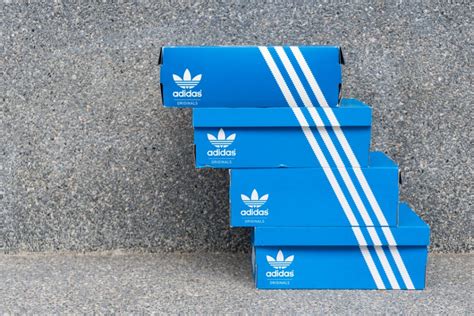 adidas delivery en espanol.